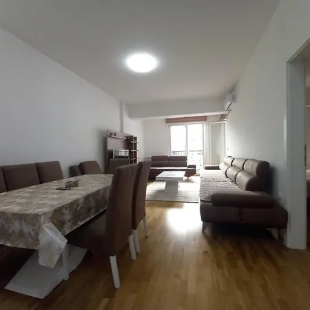 Luxury In Üsküp
