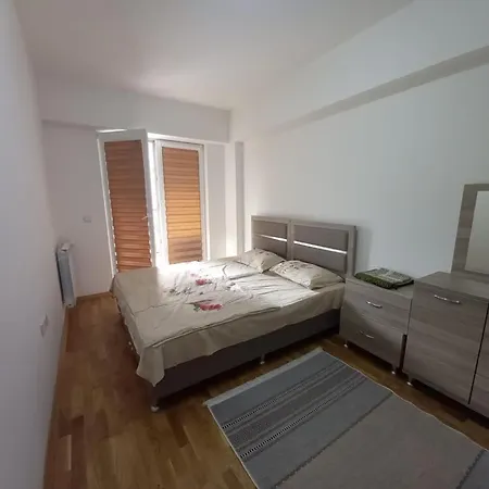 Daire Luxury In Üsküp